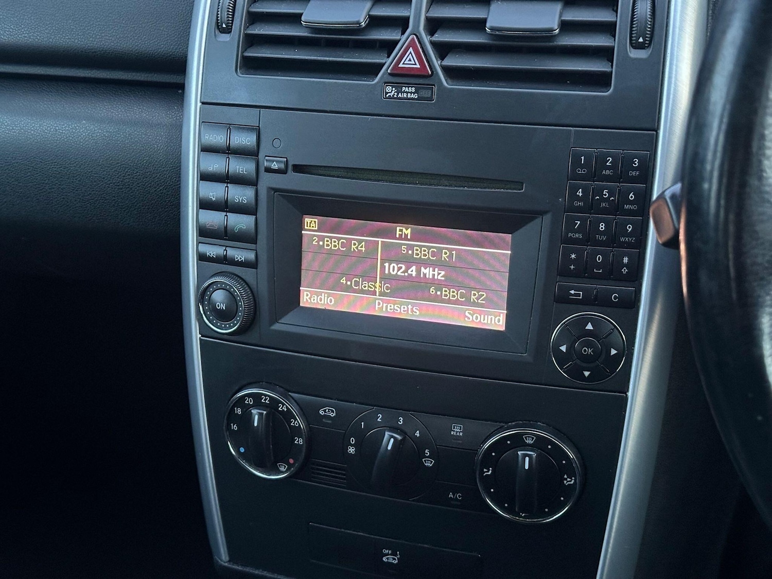 Used Mercedes-Benz A-Class 2011 for sale - 76572074: Photo 10