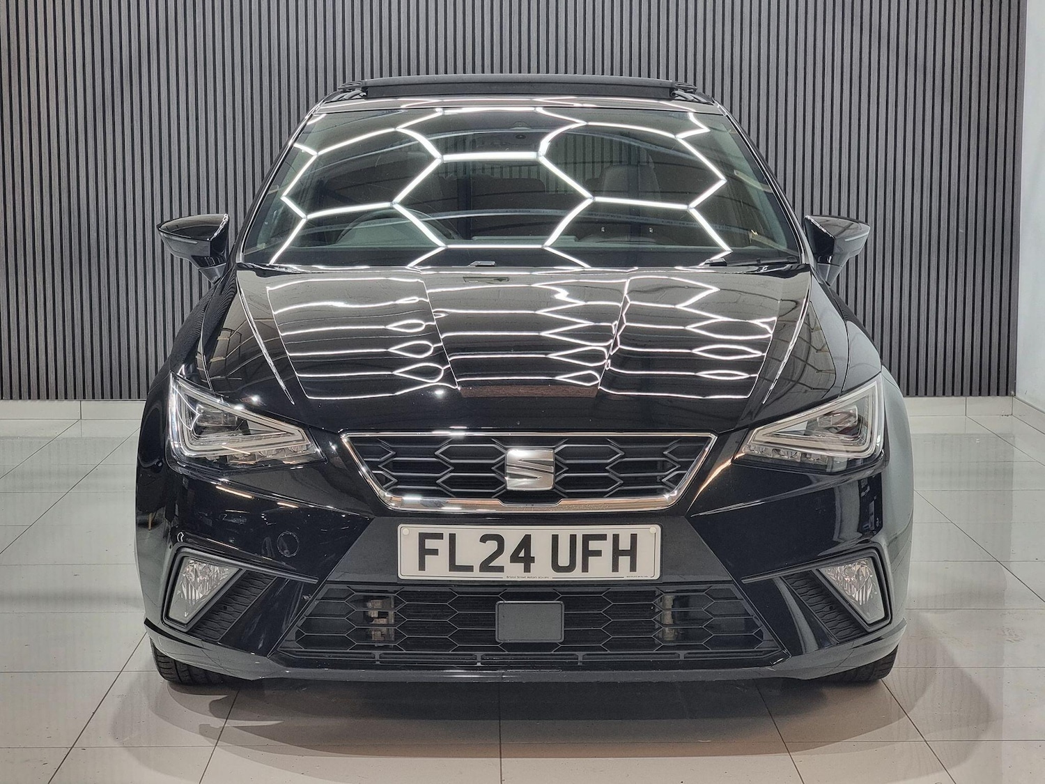 Used SEAT Ibiza 2024 for sale - 77400580: Photo 2