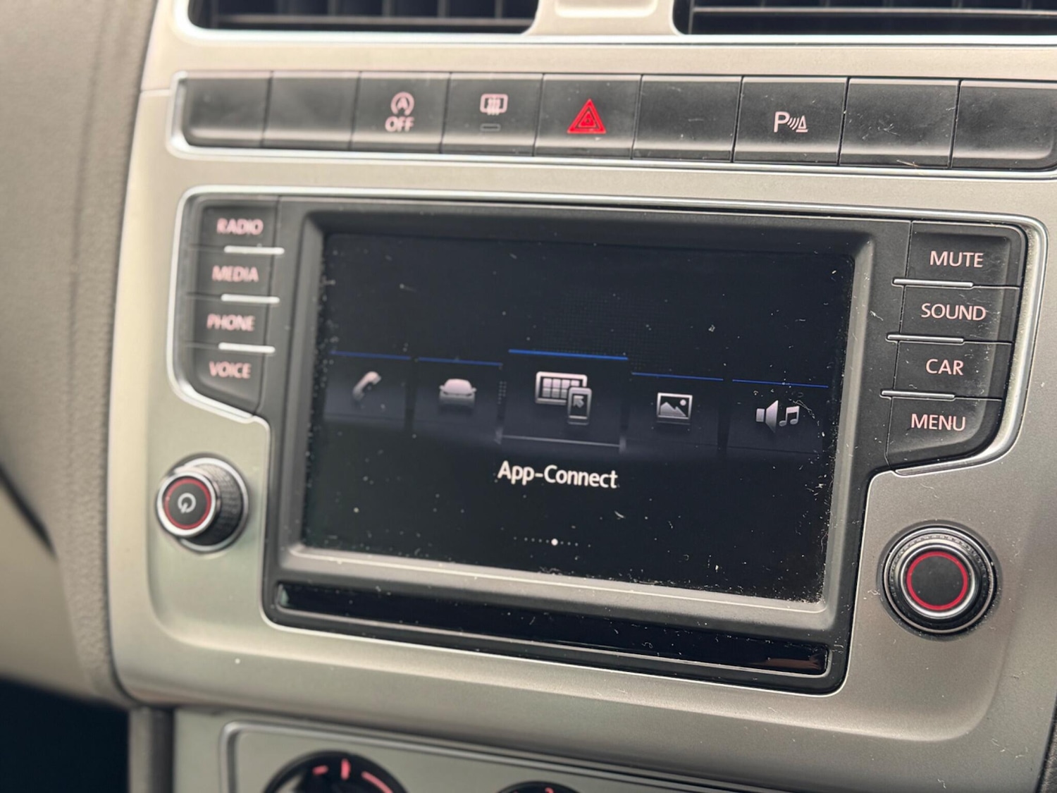 Used Volkswagen Polo 2017 for sale - 77278844: Photo 14