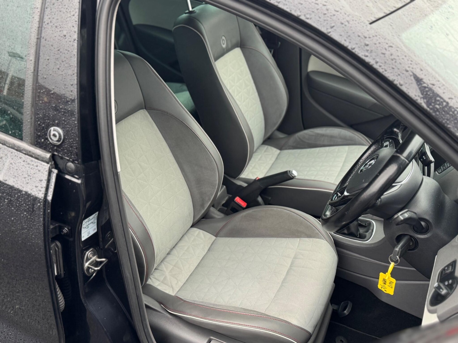 Used Volkswagen Polo 2017 for sale - 77278844: Photo 9