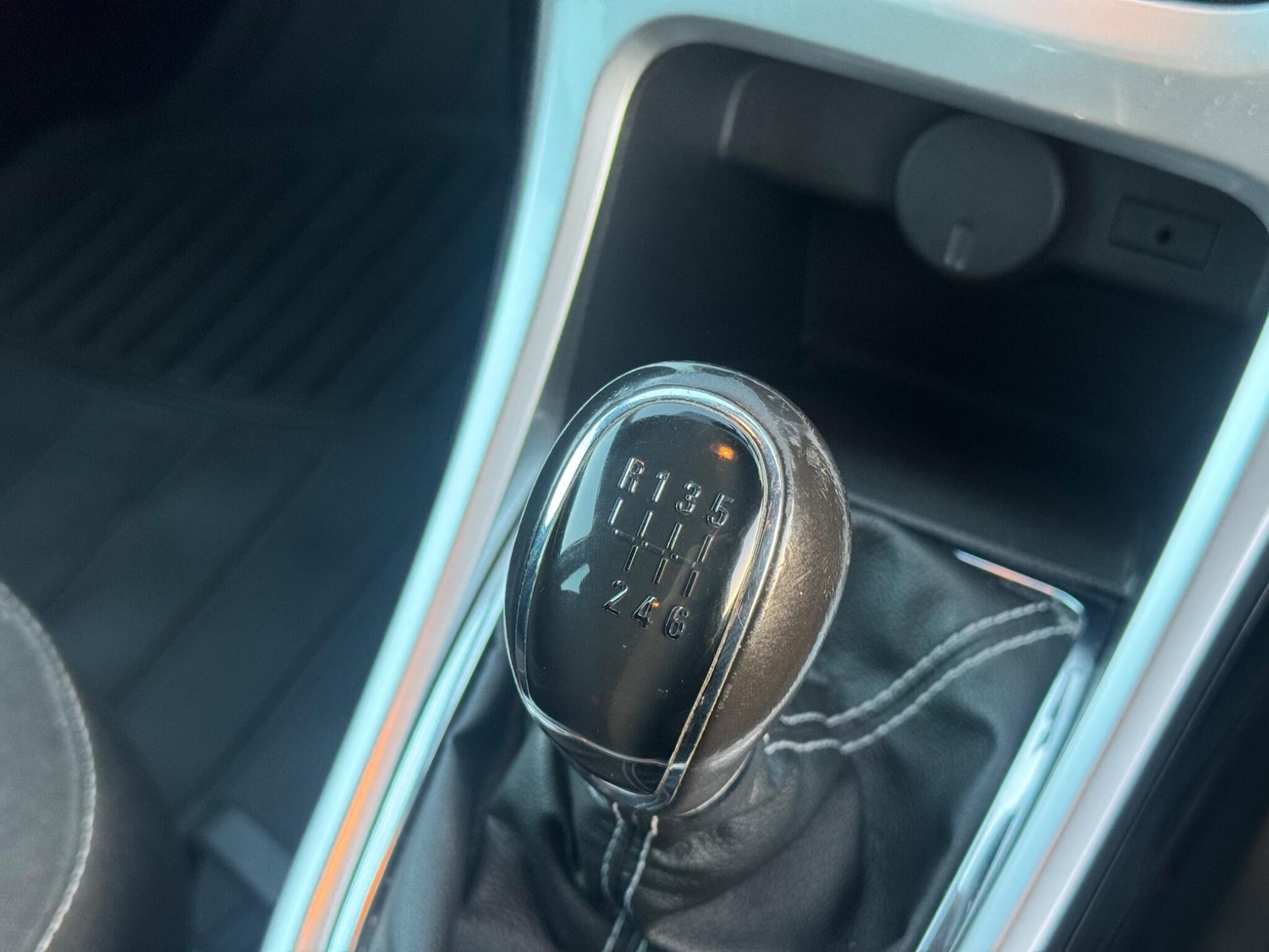 Used Vauxhall Astra 2012 for sale - 77925730: Photo 15