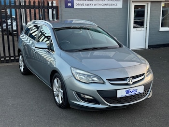 Used Vauxhall Astra 2012 for sale - 77925730: Photo