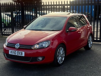 Used Volkswagen Golf 2010 for sale - 77255397: Photo