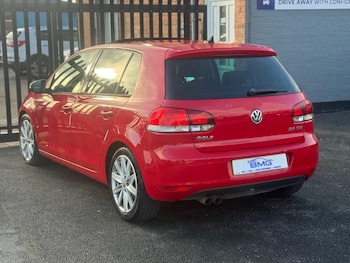 Used Volkswagen Golf 2010 for sale - 77255397: Photo