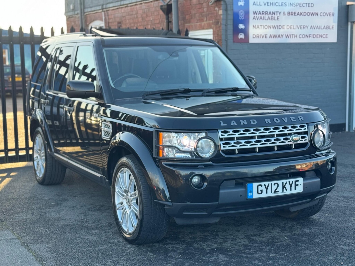 Used Land Rover Discovery 4 2012 for sale - 76701683: Photo 1