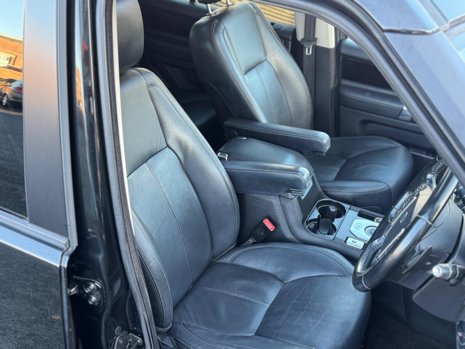 Used Land Rover Discovery 4 2012 for sale - 76701683: Photo 15