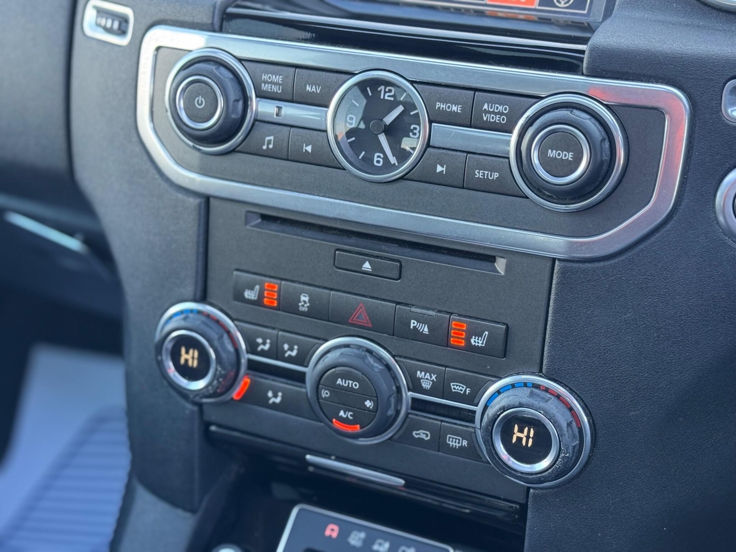 Used Land Rover Discovery 4 2012 for sale - 76701683: Photo 24