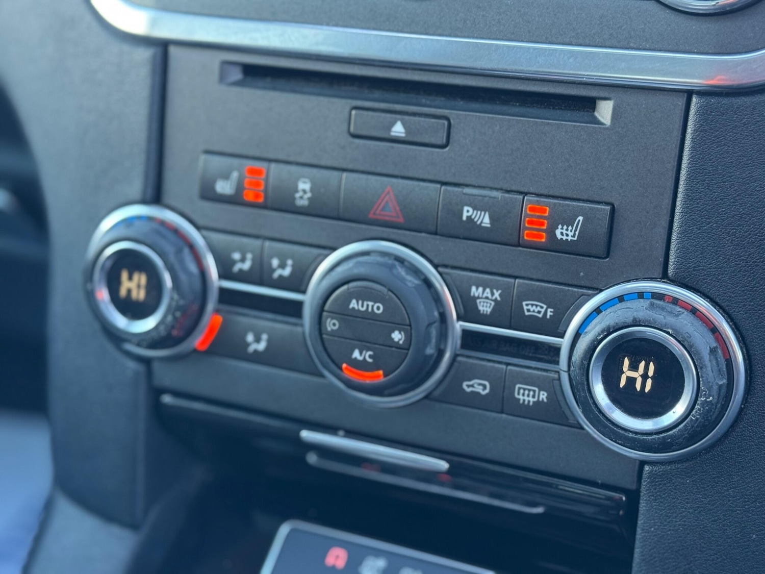 Used Land Rover Discovery 4 2012 for sale - 76701683: Photo 25