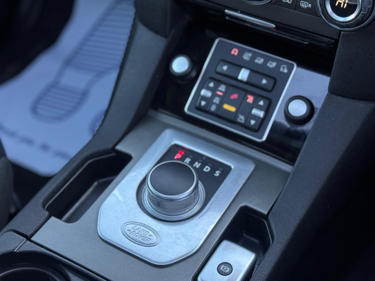 Used Land Rover Discovery 4 2012 for sale - 76701683: Photo 26