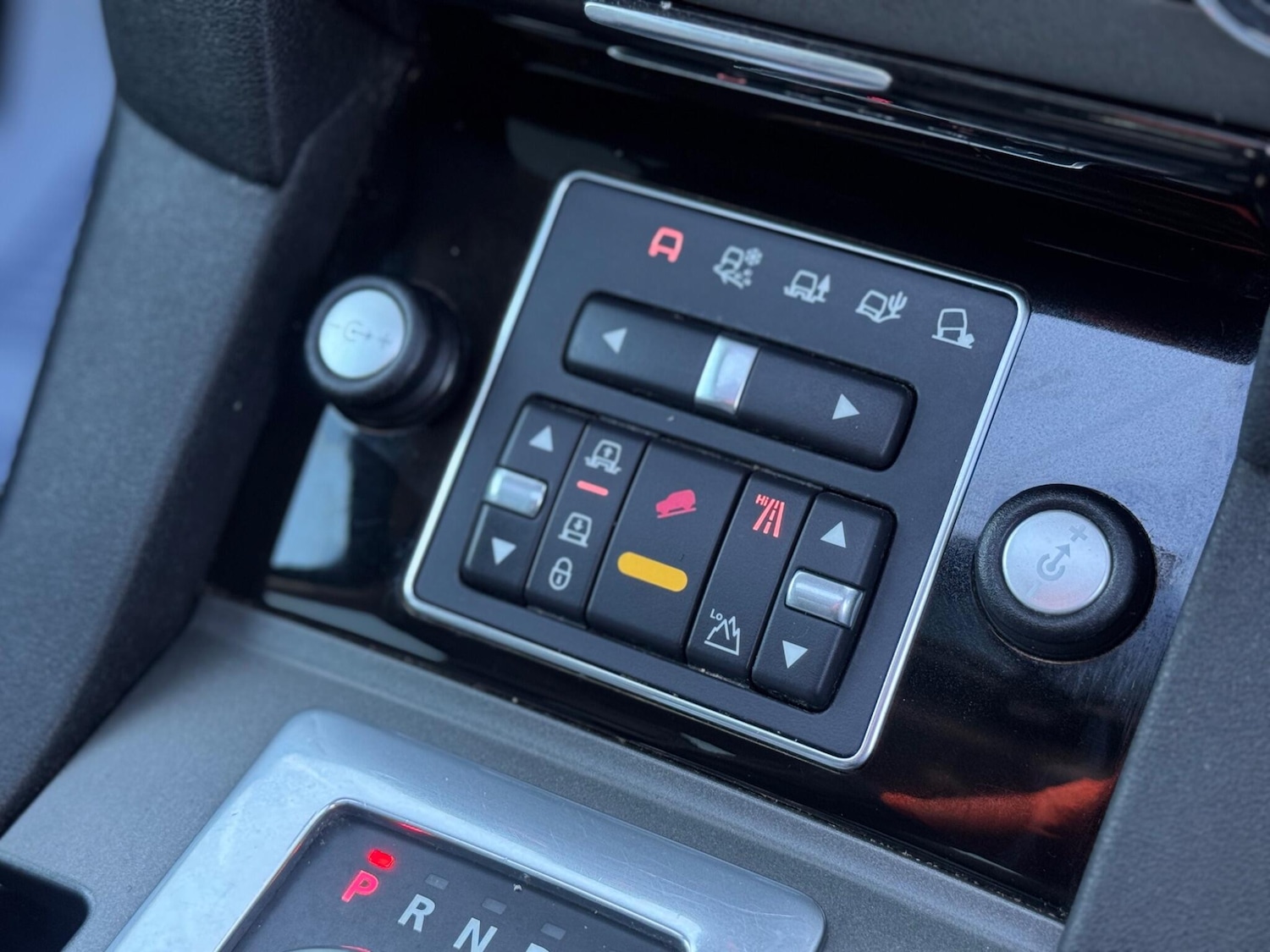 Used Land Rover Discovery 4 2012 for sale - 76701683: Photo 27