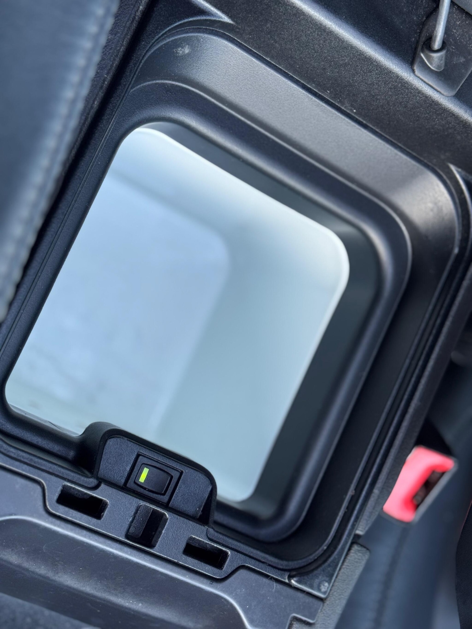 Used Land Rover Discovery 4 2012 for sale - 76701683: Photo 29