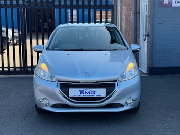 Used Peugeot 208 2012 for sale - 77882763: Photo