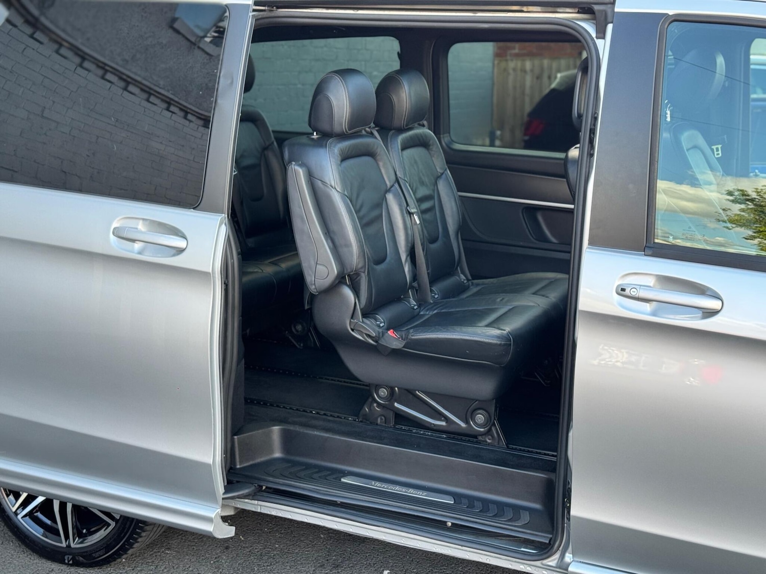 Used Mercedes-Benz V-Class 2020 for sale - 77559426: Photo 12