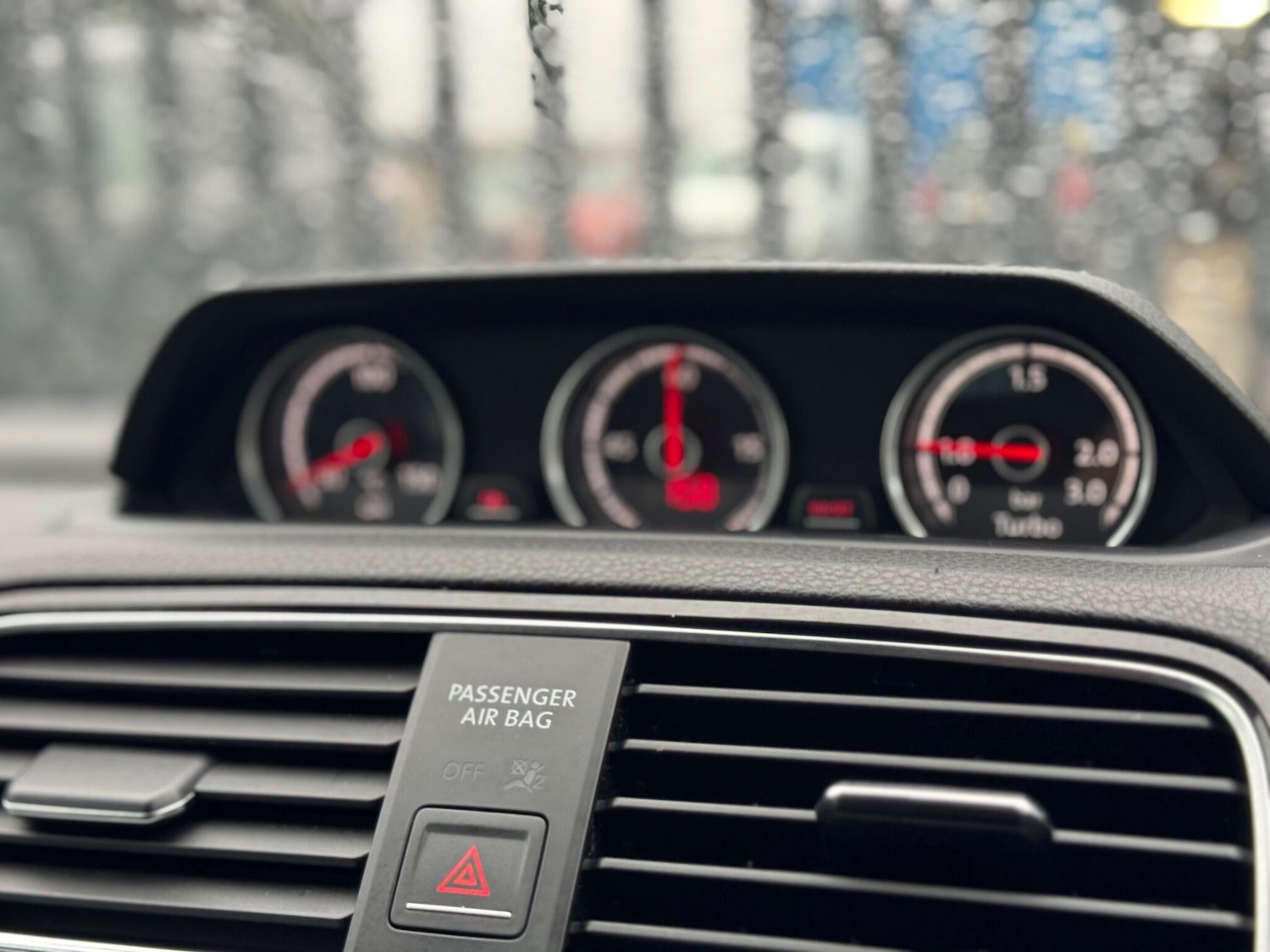 Used Volkswagen Scirocco 2017 for sale - 77255376: Photo 15