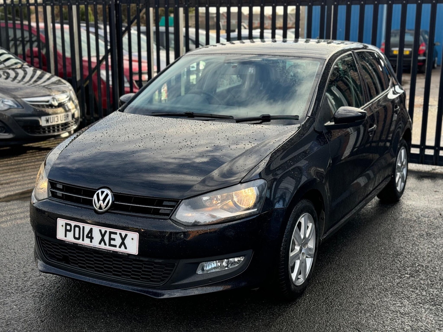 Used Volkswagen Polo 2014 for sale - 76765813: Photo 3