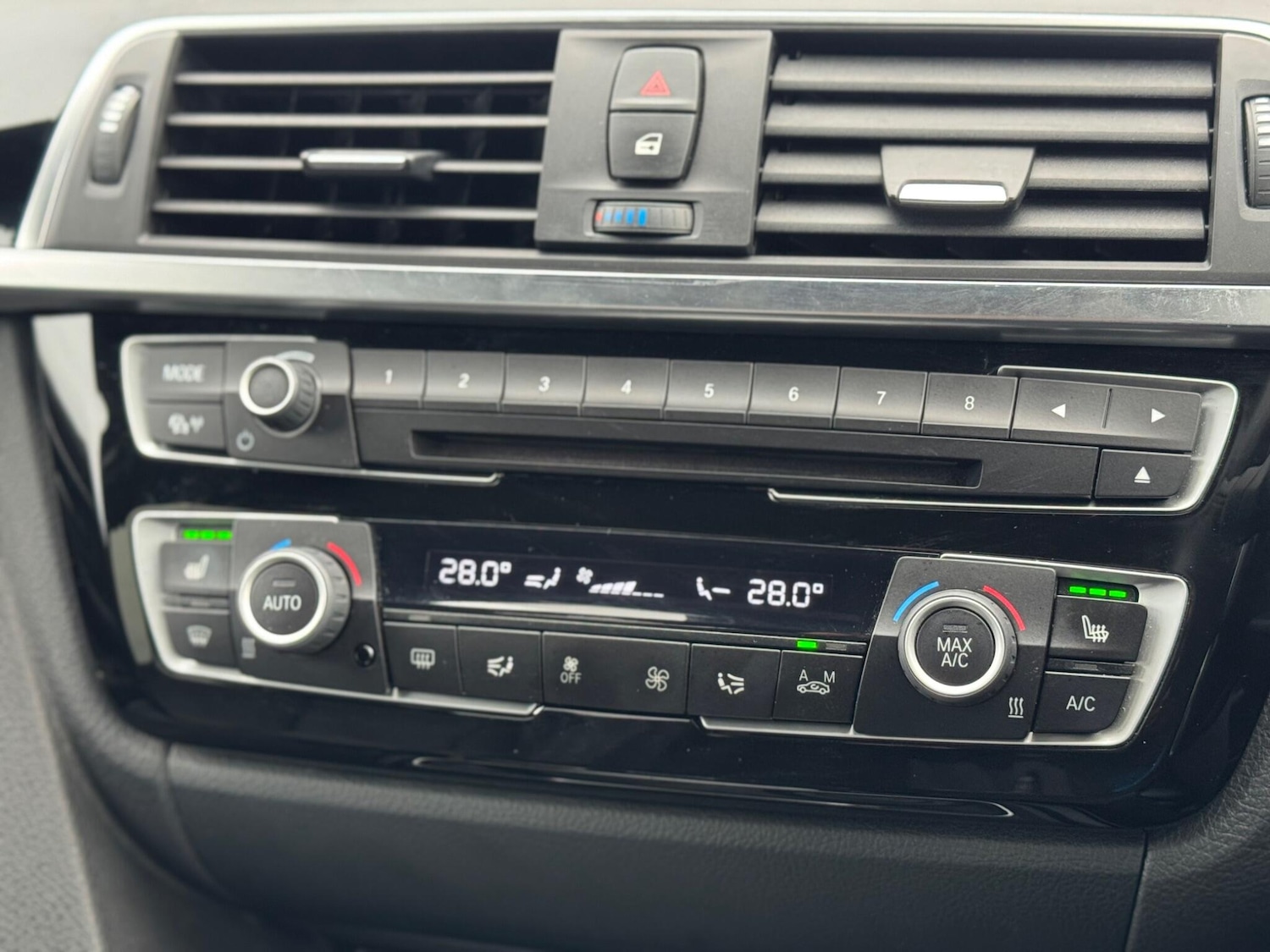 Used BMW 3 Series for sale - 77344048: Photo 27