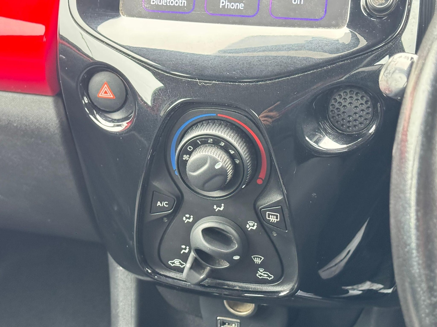 Used Toyota AYGO 2016 for sale - 76562043: Photo 15