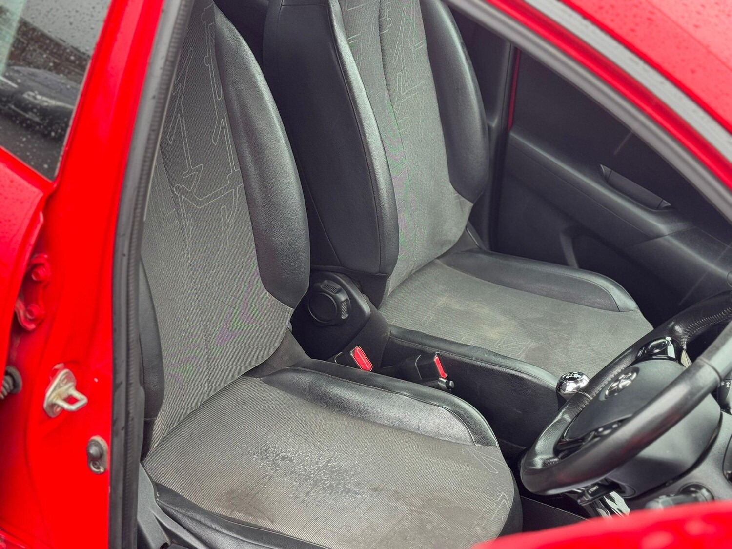 Used Toyota AYGO 2016 for sale - 76562043: Photo 18