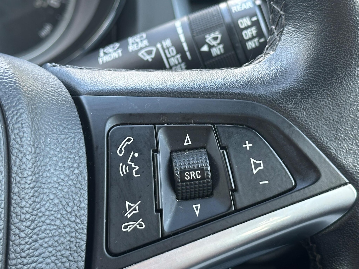 Used Vauxhall Astra 2015 for sale - 77670290: Photo 15