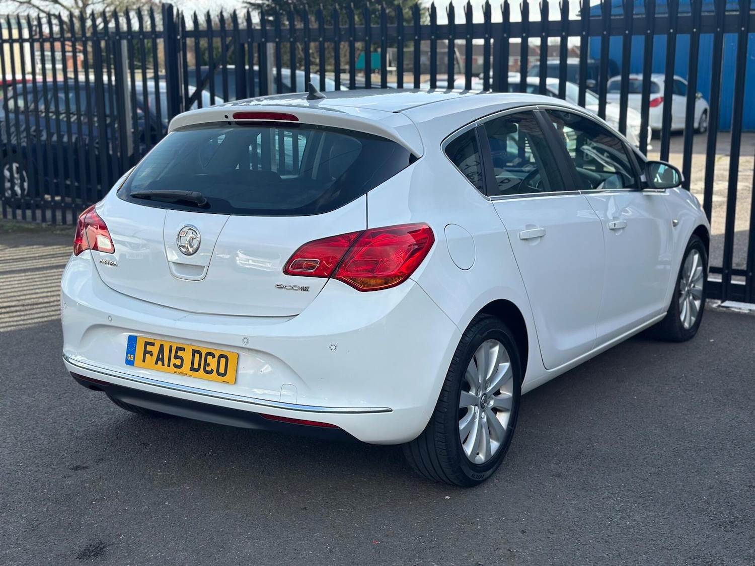 Used Vauxhall Astra 2015 for sale - 77670290: Photo 6