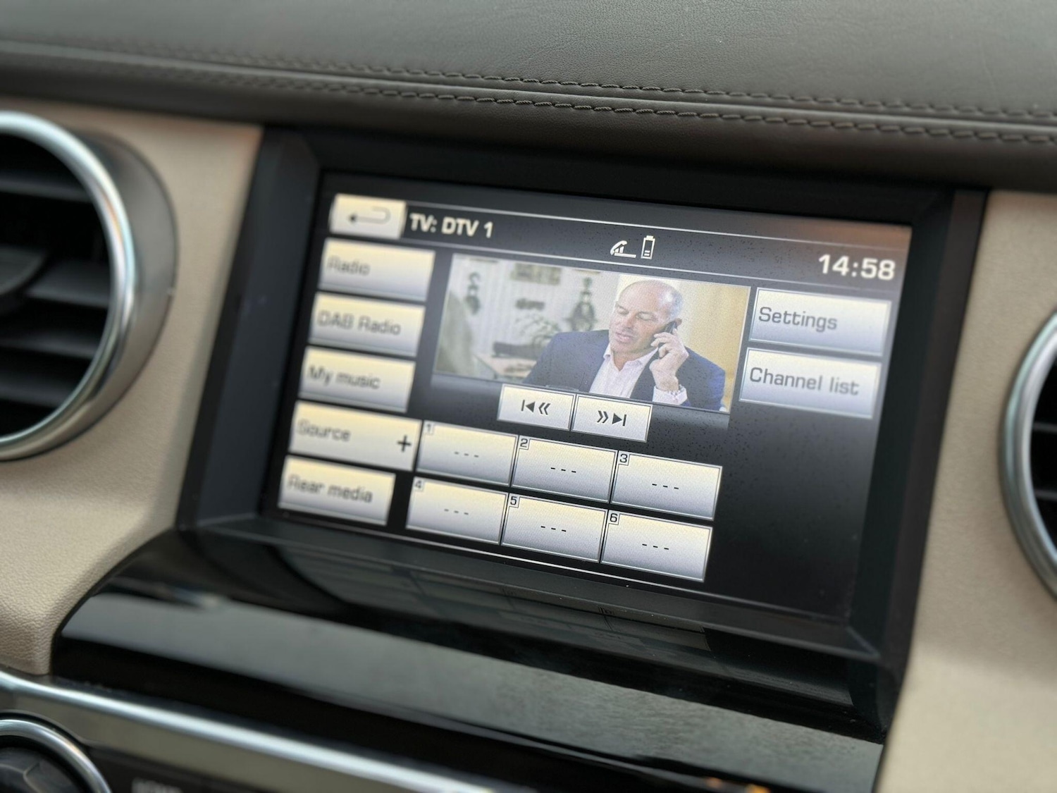 Used Land Rover Discovery 2014 for sale - 77255402: Photo 29