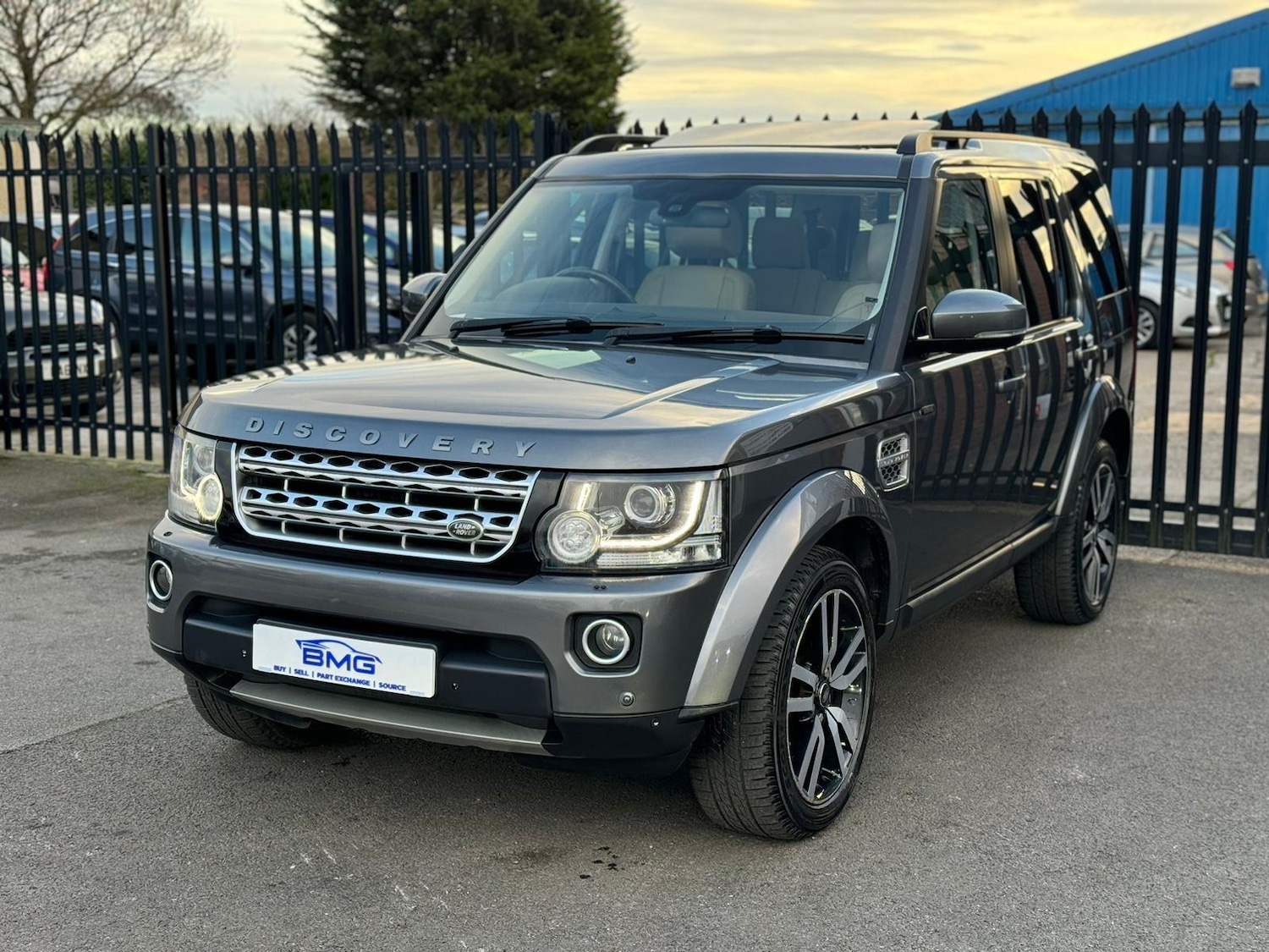 Used Land Rover Discovery 2014 for sale - 77255402: Photo 3