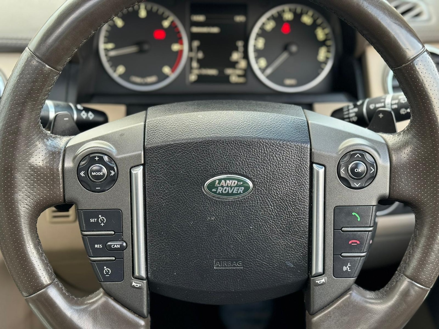 Used Land Rover Discovery 2014 for sale - 77255402: Photo 38