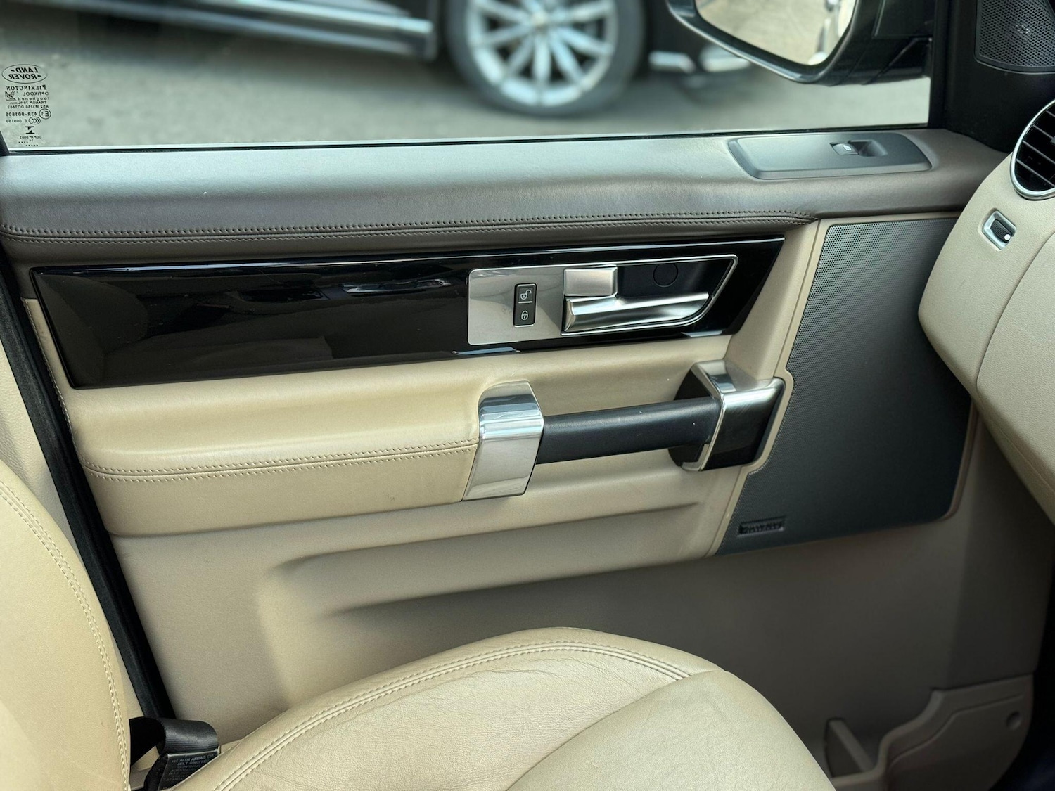 Used Land Rover Discovery 2014 for sale - 77255402: Photo 48