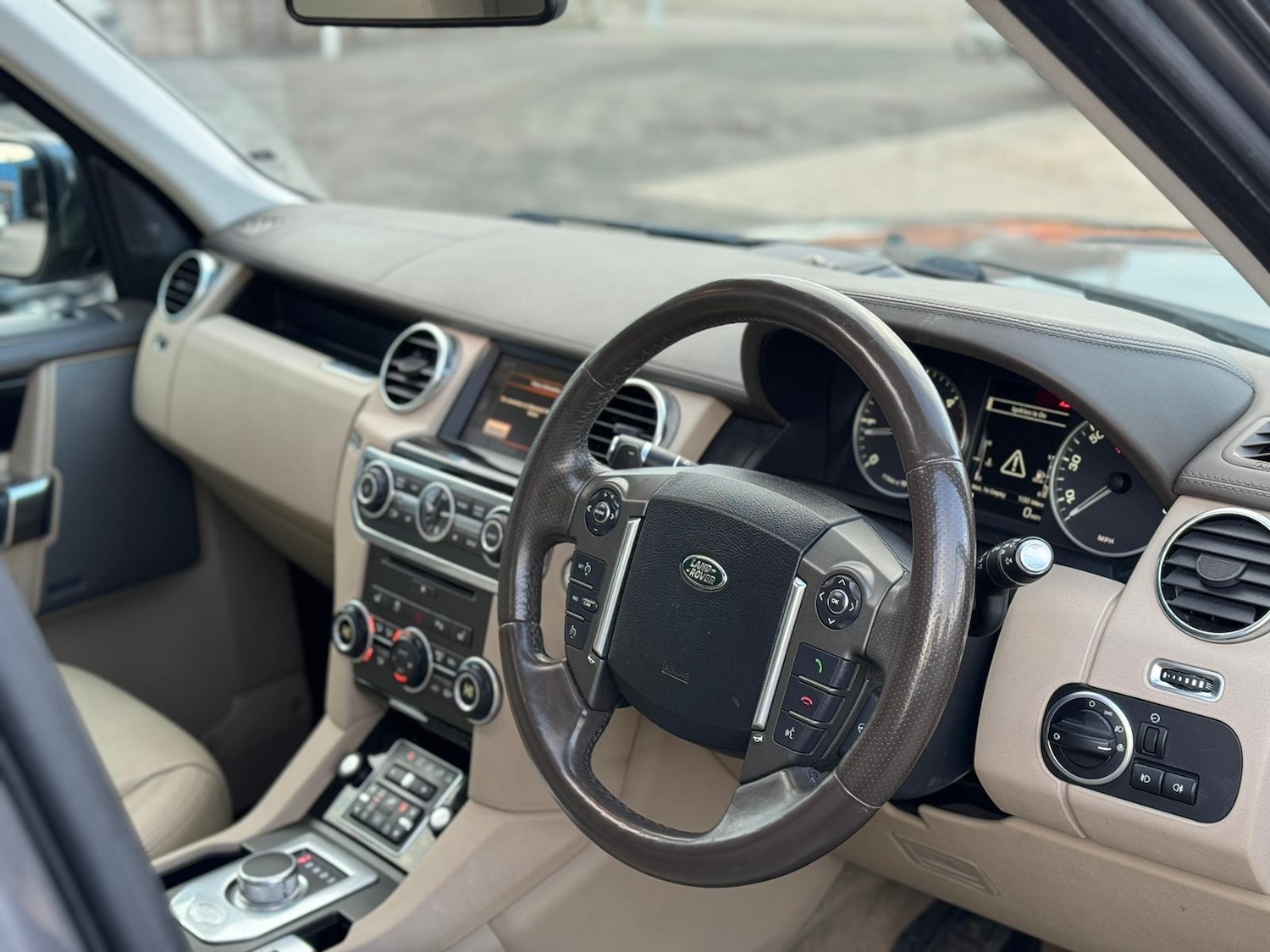 Used Land Rover Discovery 2014 for sale - 77255402: Photo 7