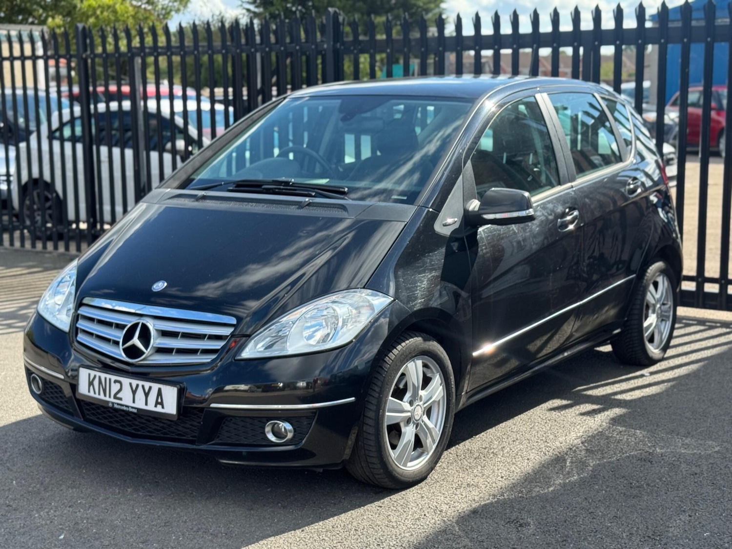 Used Mercedes-Benz A-Class 2012 for sale - 76550454: Photo 3