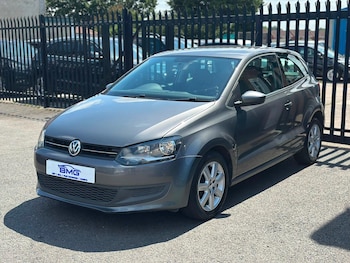 Used Volkswagen Polo 2011 for sale - 79413011: Photo