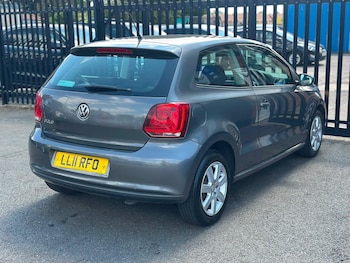 Used Volkswagen Polo 2011 for sale - 79413011: Photo
