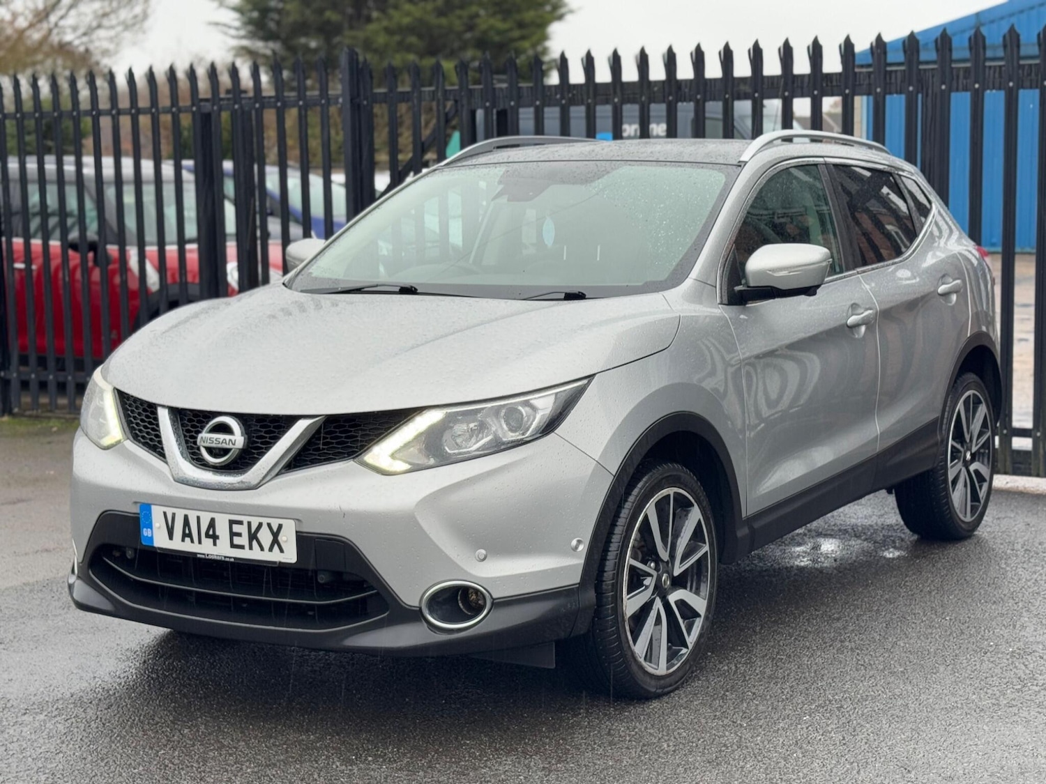 Used Nissan Qashqai 2014 for sale - 76855824: Photo 3