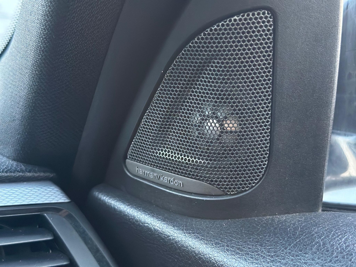 Used BMW 3 Series 2013 for sale - 77255350: Photo 18