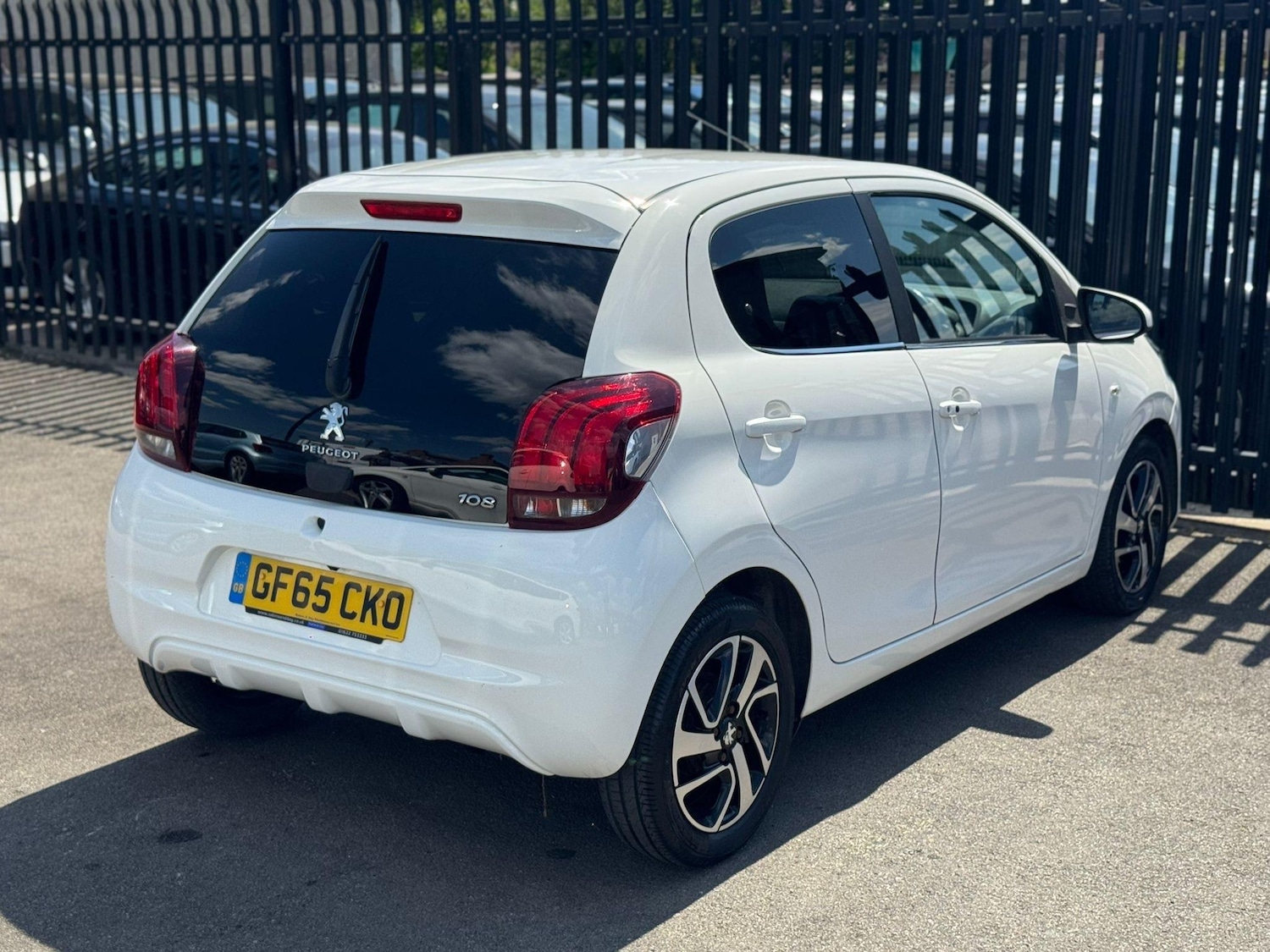 Used Peugeot 108 2015 for sale - 76549793: Photo 4