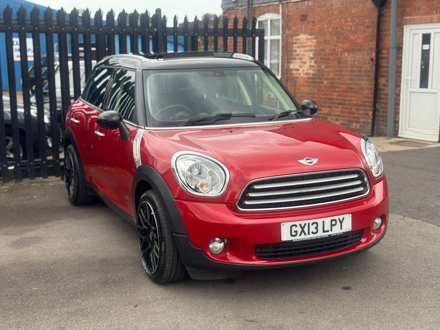 Used MINI Countryman for sale - 76550741: Photo 1