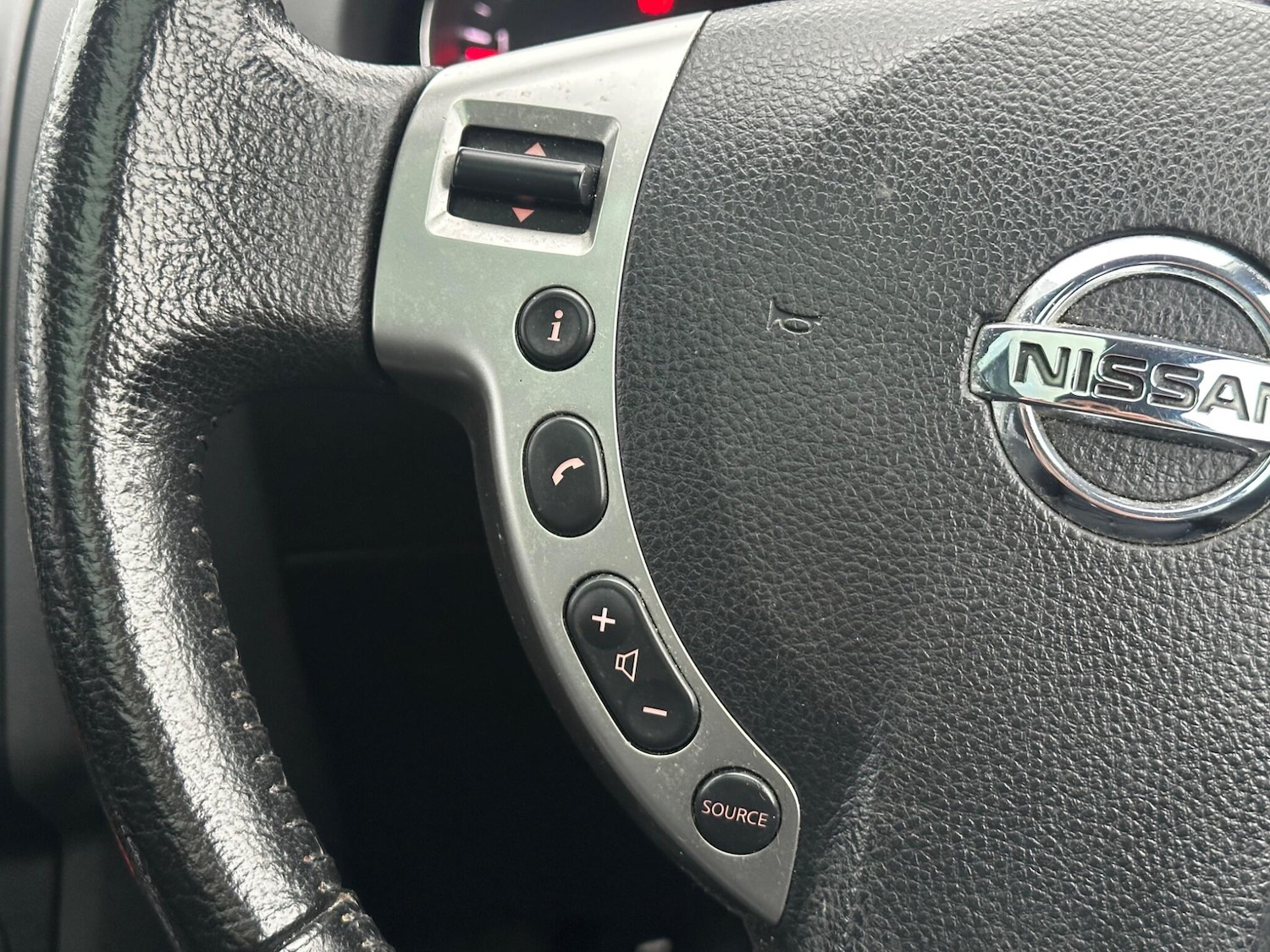 Used Nissan Qashqai+2 2012 for sale - 77255363: Photo 10