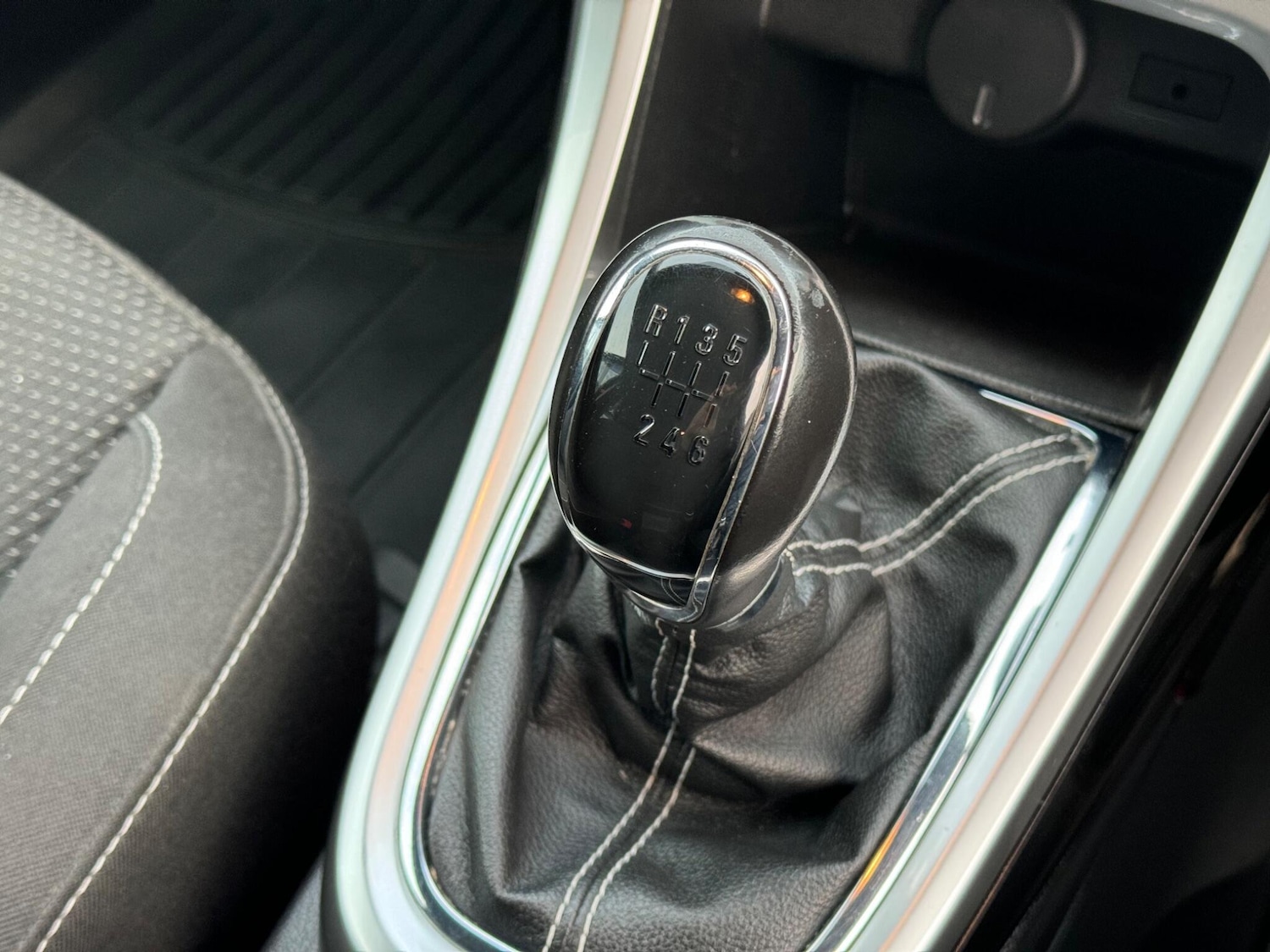 Used Vauxhall Astra 2012 for sale - 77255348: Photo 13