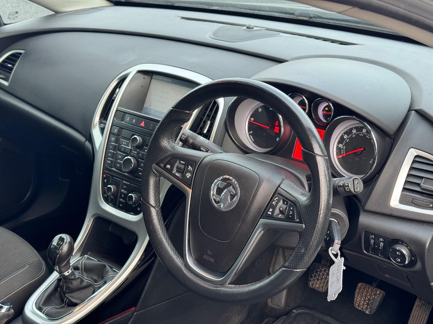 Used Vauxhall Astra 2012 for sale - 77255348: Photo 7