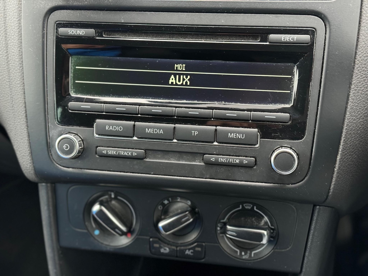 Used Volkswagen Polo 2013 for sale - 76572041: Photo 11