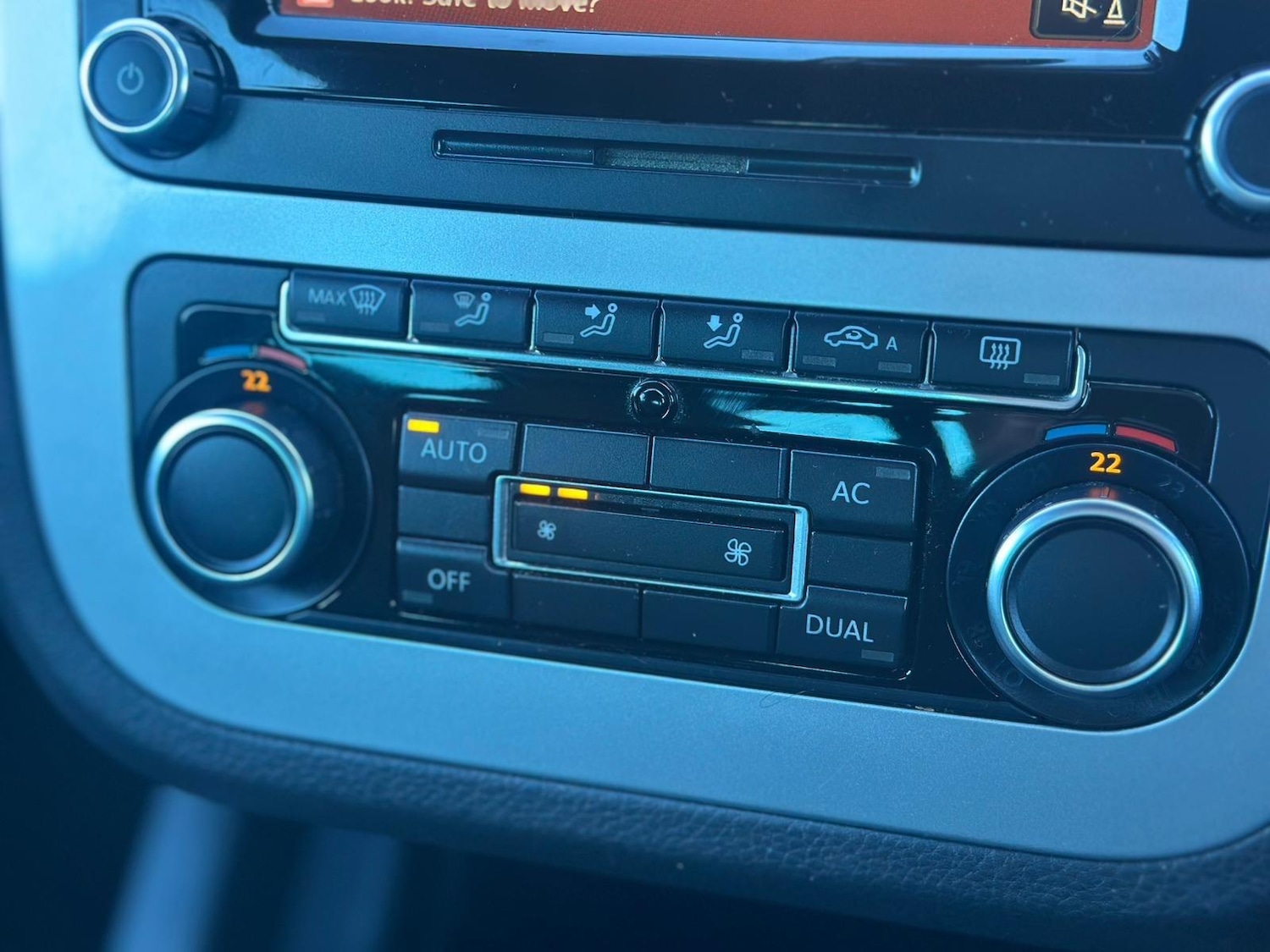 Used Volkswagen Scirocco 2011 for sale - 76765549: Photo 14