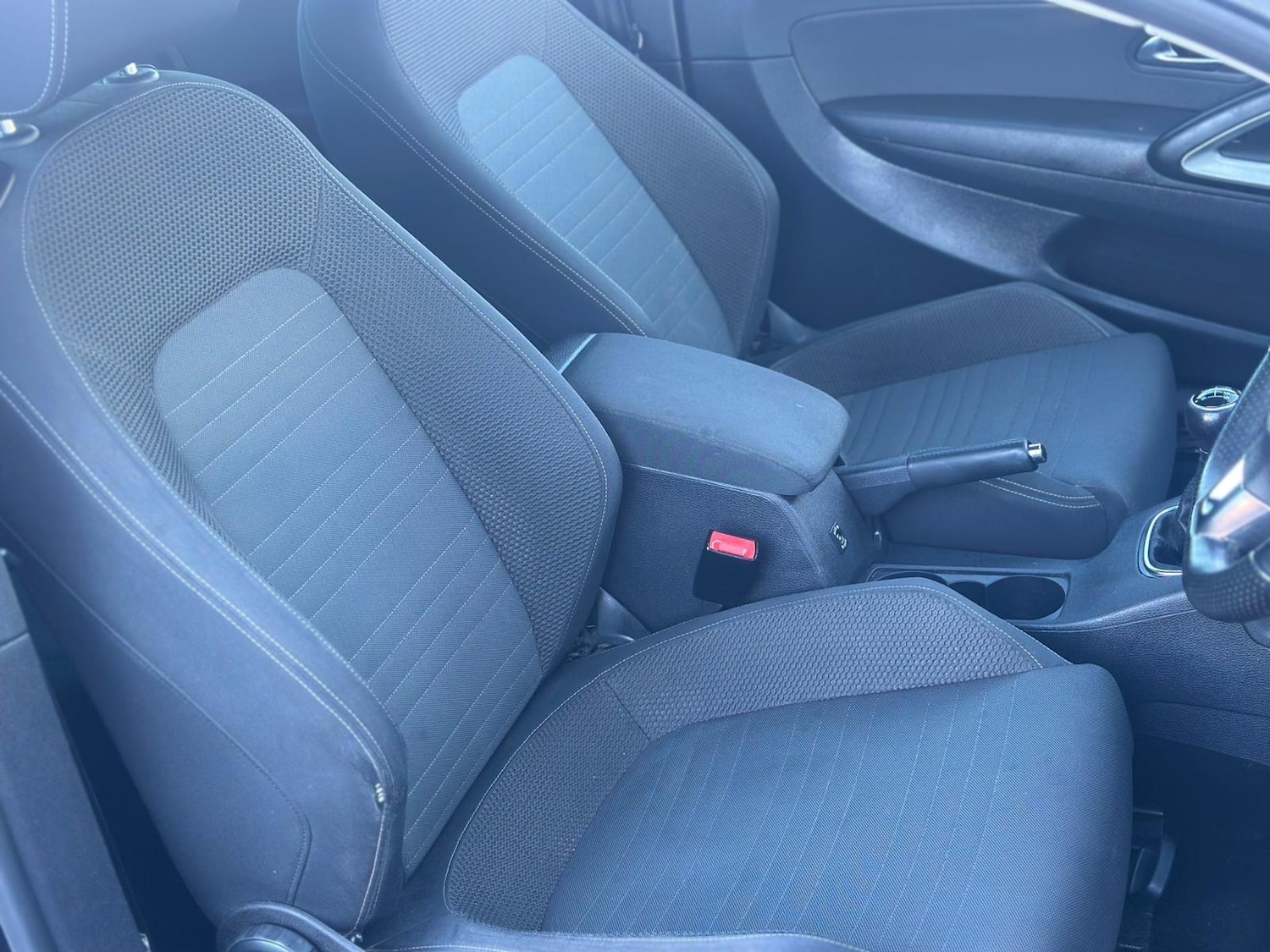 Used Volkswagen Scirocco 2011 for sale - 76765549: Photo 17