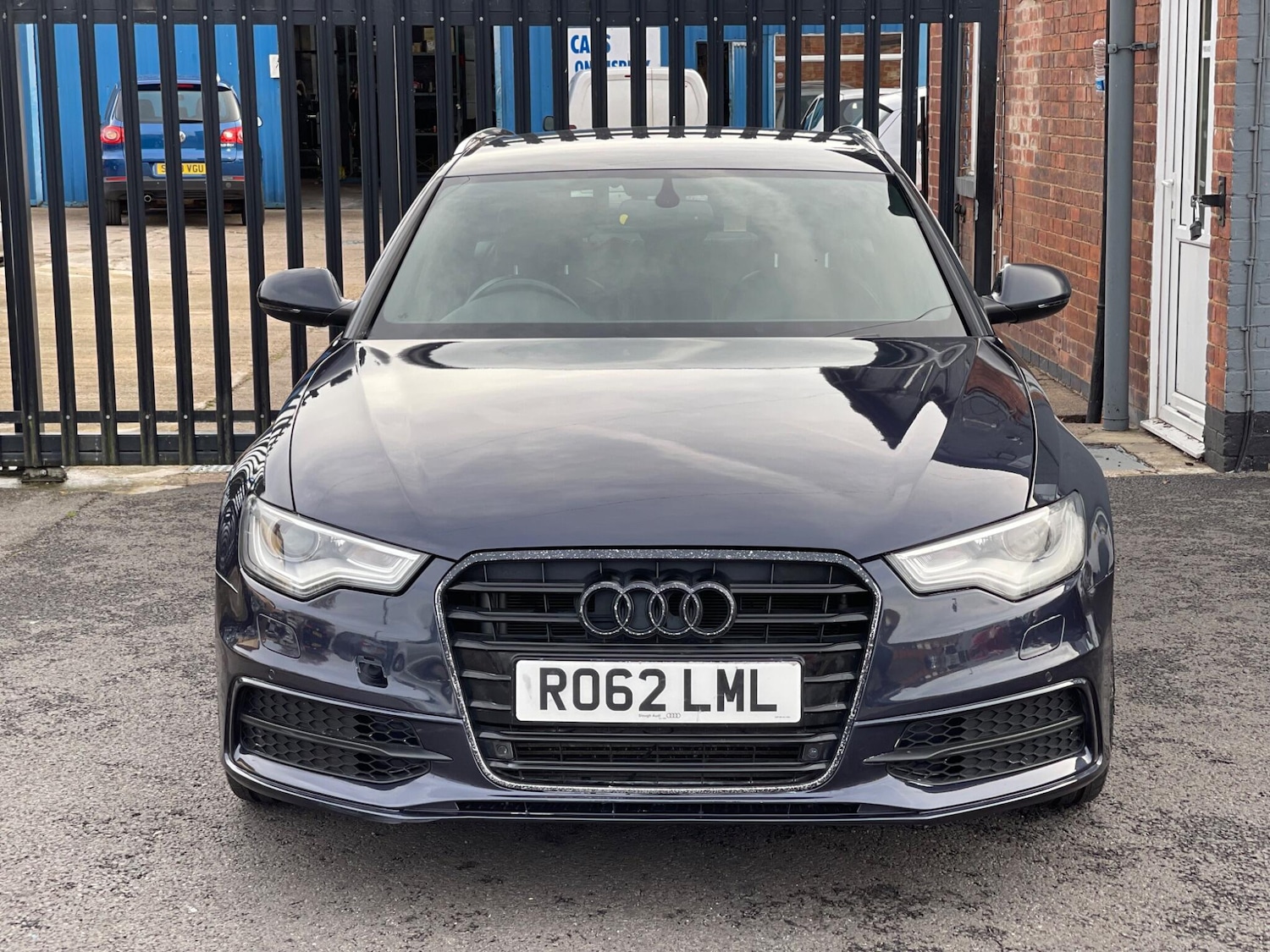 Used Audi A6 2012 for sale - 76549860: Photo 2