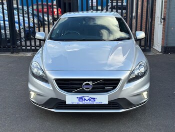 Used Volvo V40 2014 for sale - 77704620: Photo