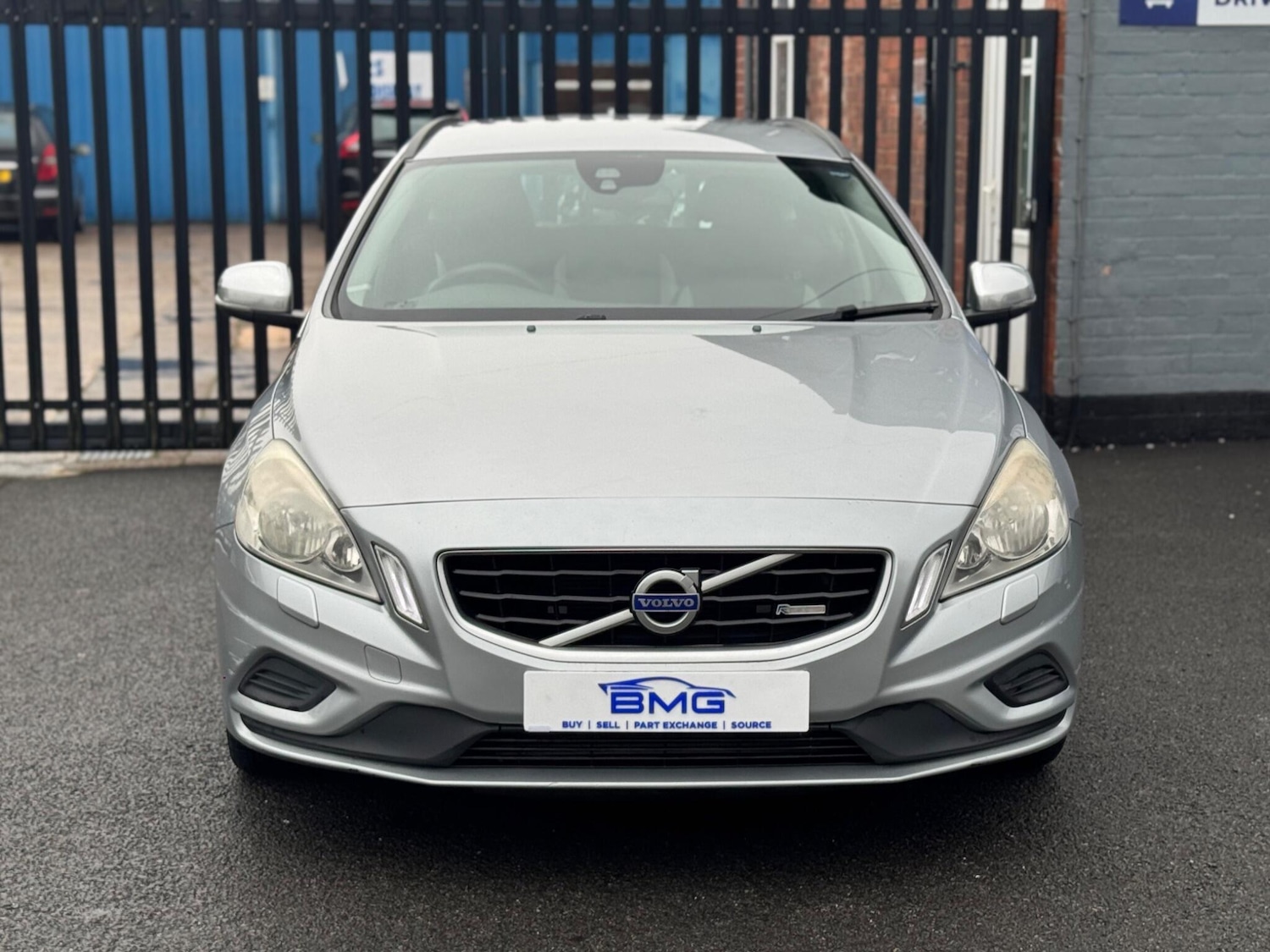 Used Volvo V60 2011 for sale - 77255381: Photo 2
