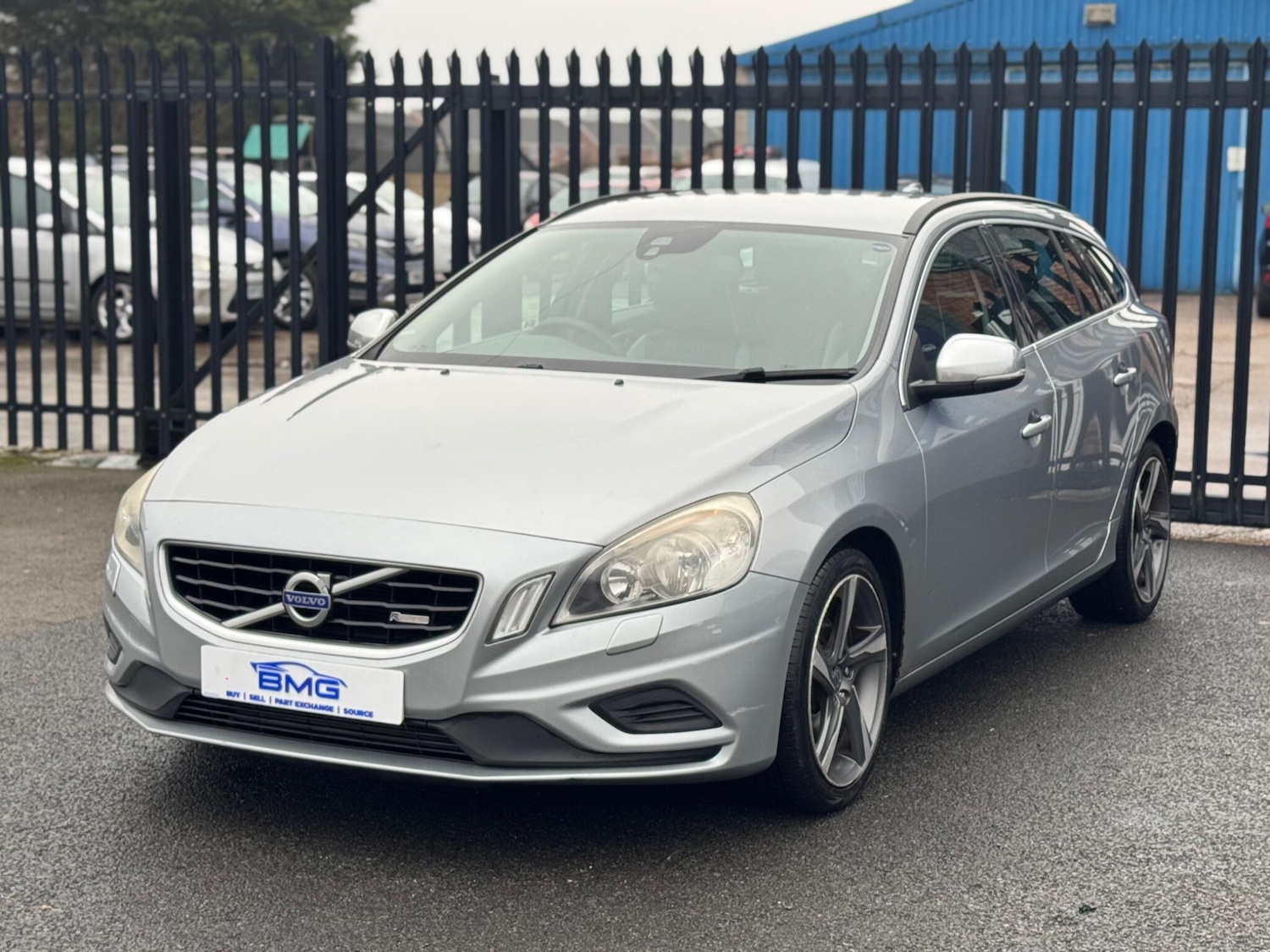 Used Volvo V60 2011 for sale - 77255381: Photo 3