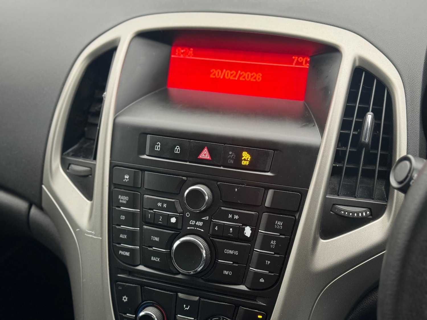 Used Vauxhall Astra 2012 for sale - 77549724: Photo 11