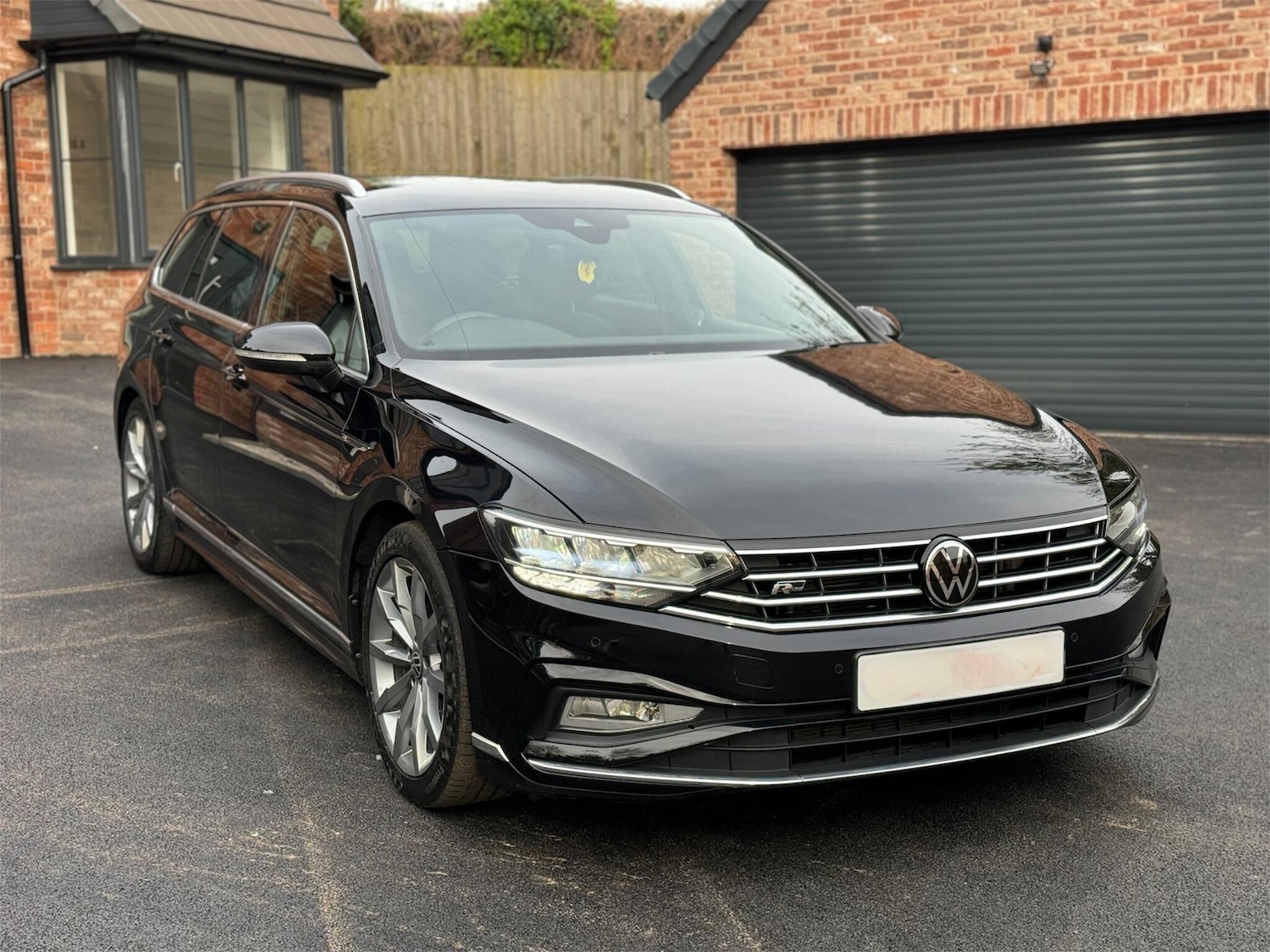 Used Volkswagen Passat 2020 for sale - 76572973: Photo 1
