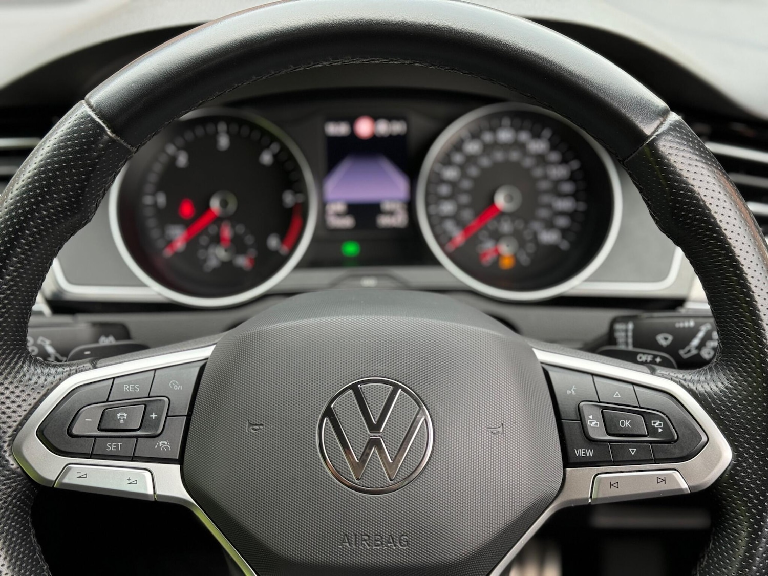 Used Volkswagen Passat 2020 for sale - 76572973: Photo 16