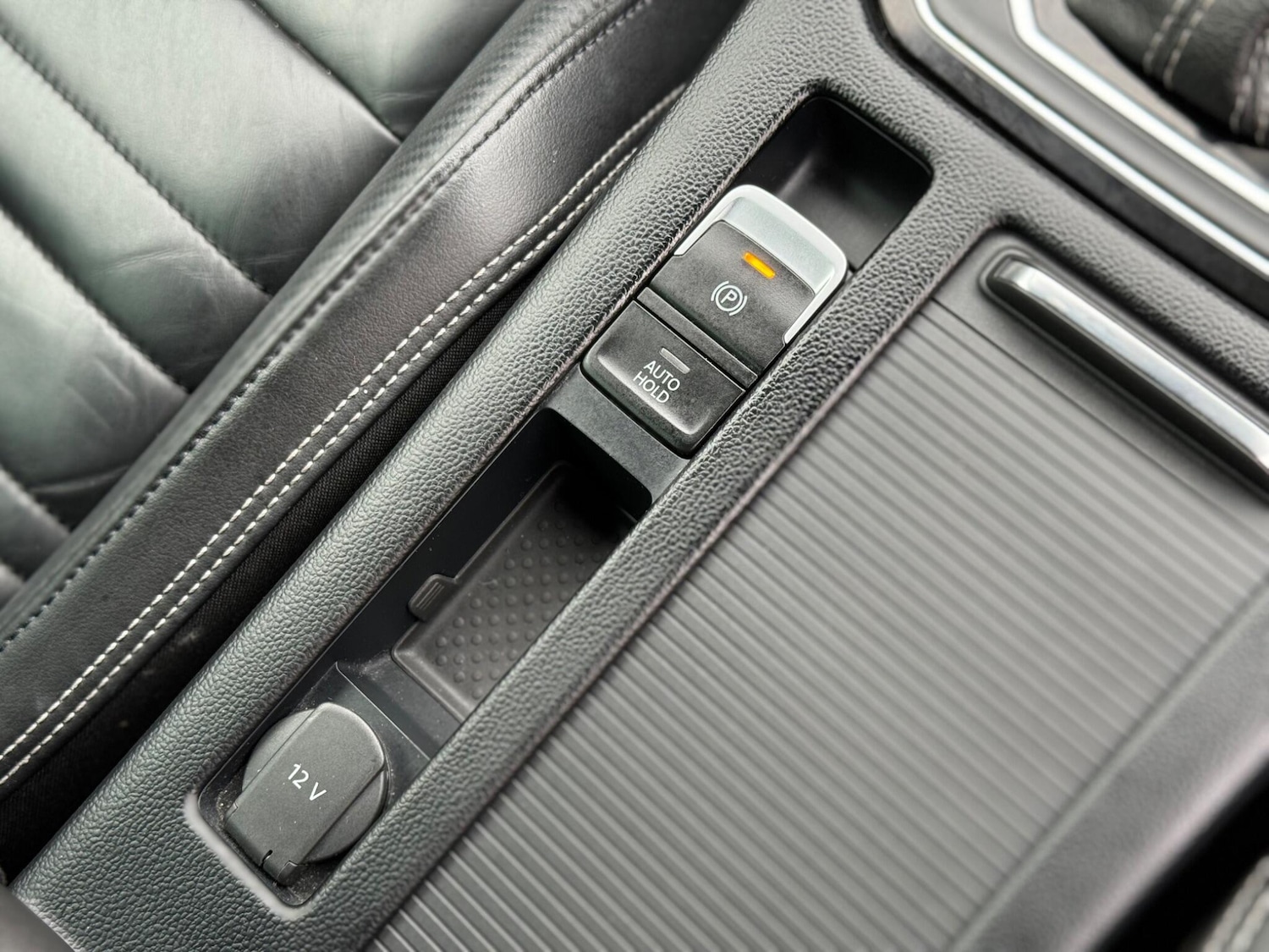 Used Volkswagen Passat 2020 for sale - 76572973: Photo 28